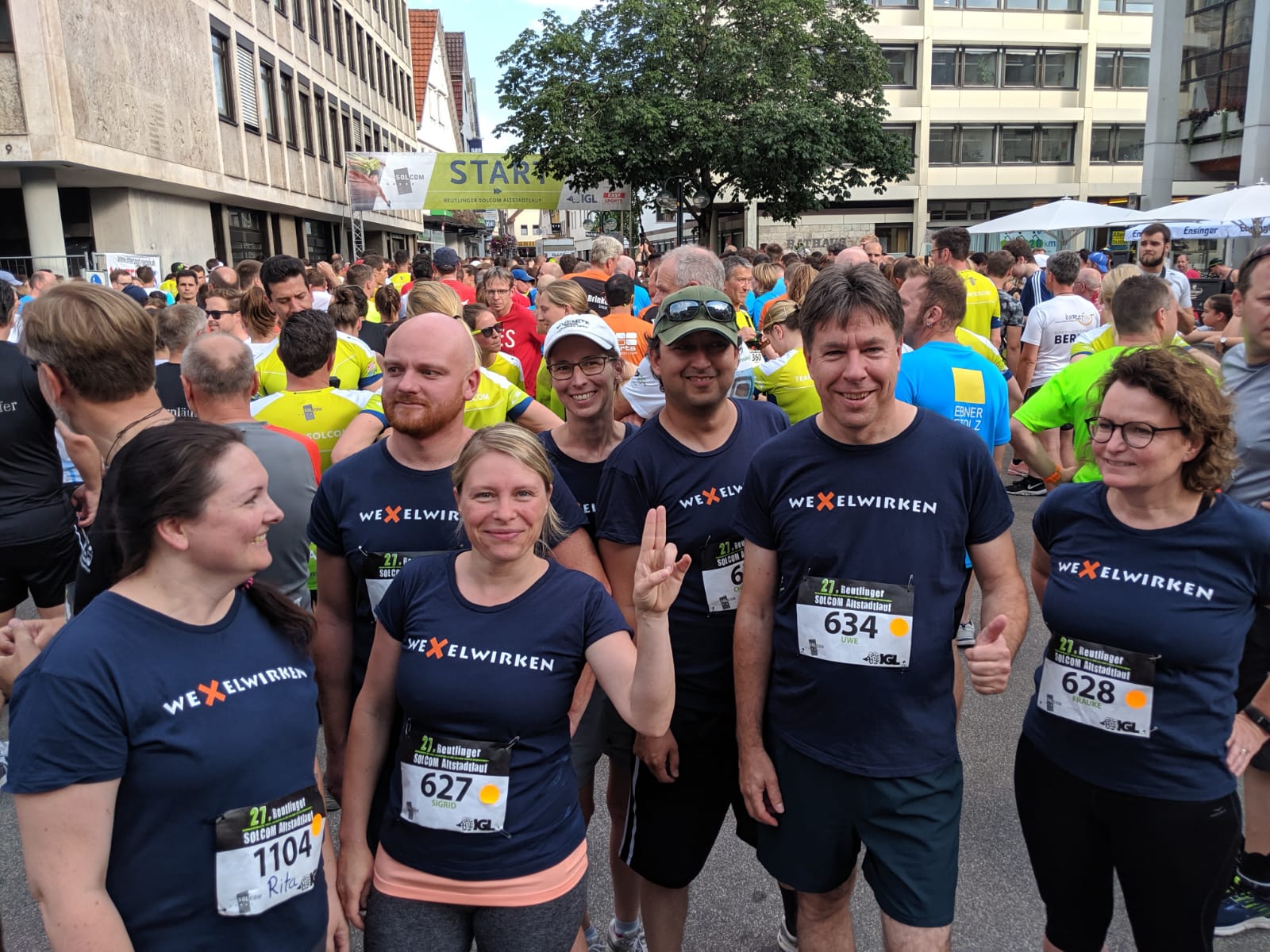 weXelwirken Team beim Start des Stadtlaufs Reutlingen